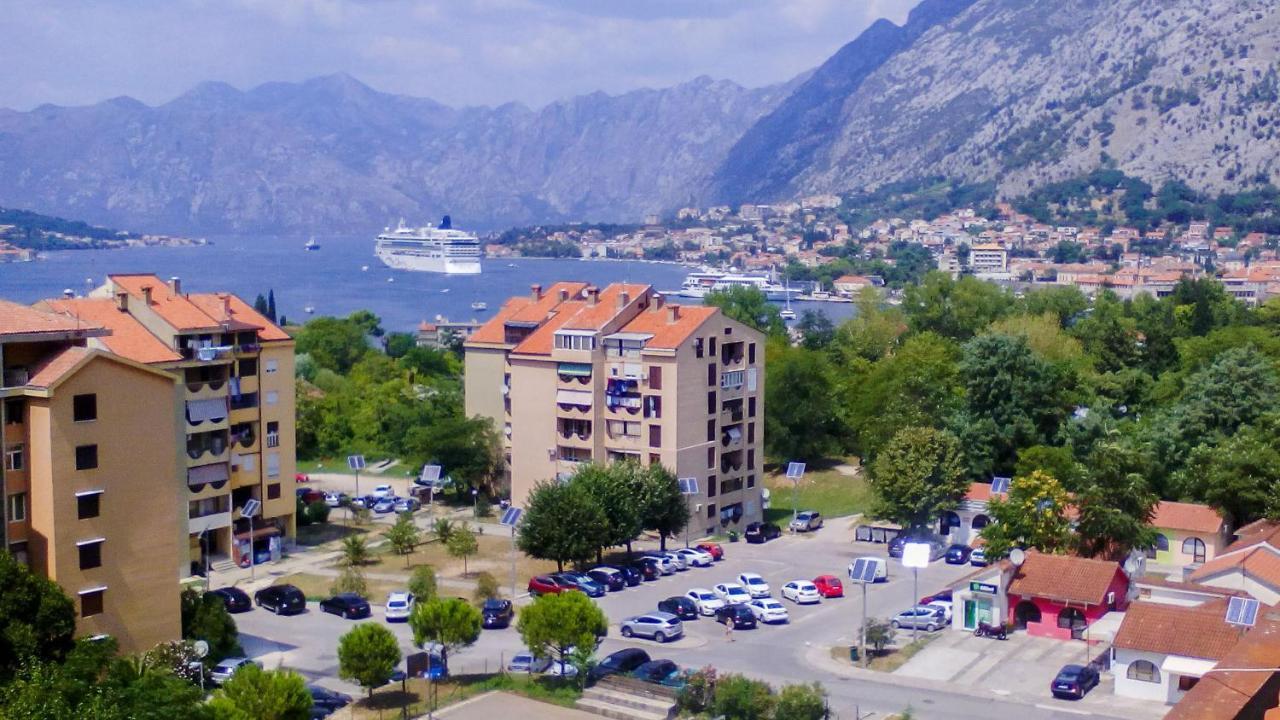 Apartment Daki Kotor Eksteriør bilde