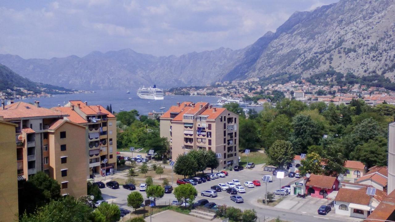 Apartment Daki Kotor Eksteriør bilde